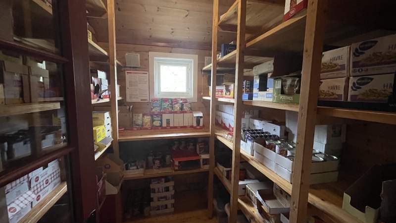 Self service food room