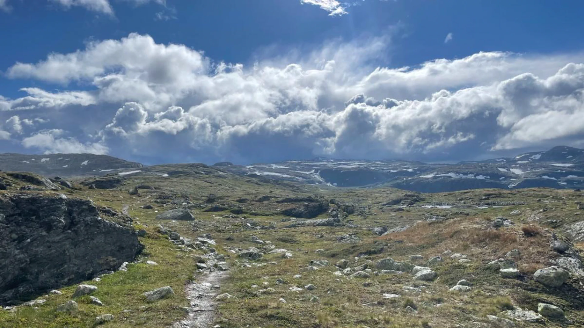 MASSIV Day 13: Iungdalshytta - Kongshelleren – Geiterygghytta