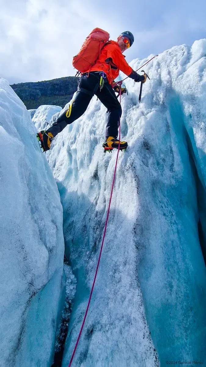 Crossing crevasses